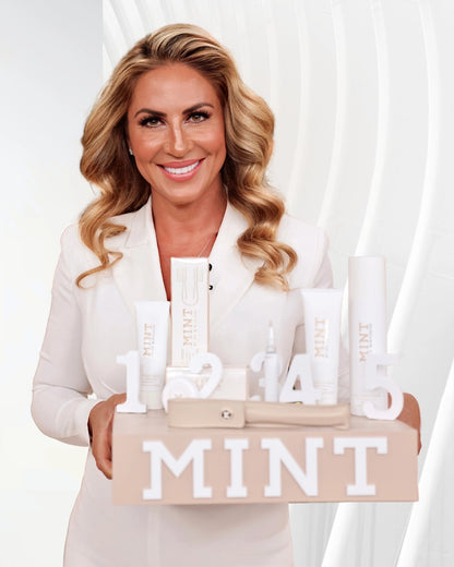 Hollywood Smile Essentials Kit