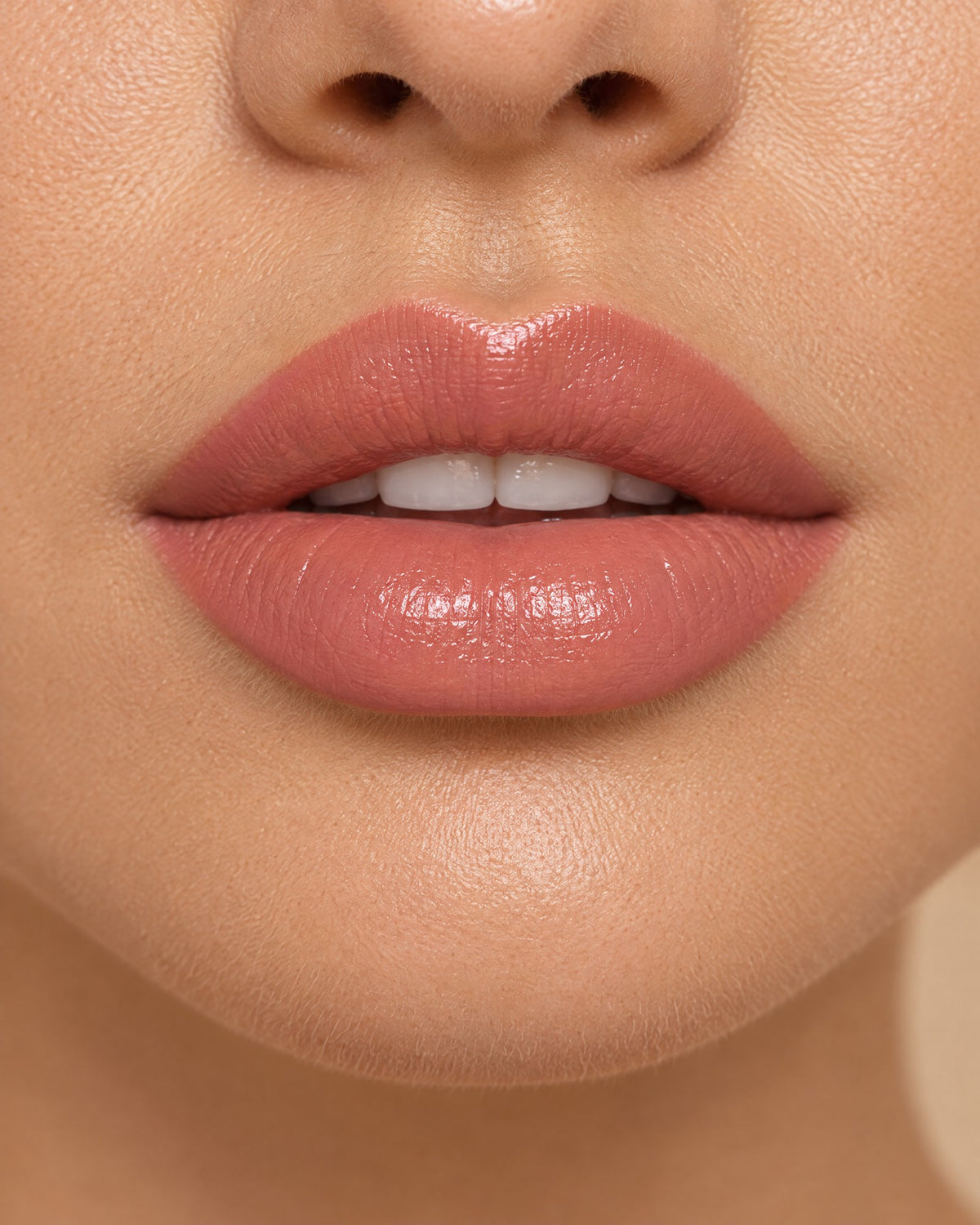 Lippen mit MINT Lippenstift Pink Cashmere
